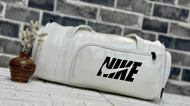 ساک طرح چرم نایک و اَلو با جنس فلورانس دارای جا کفشی دار کد ٢٠٣