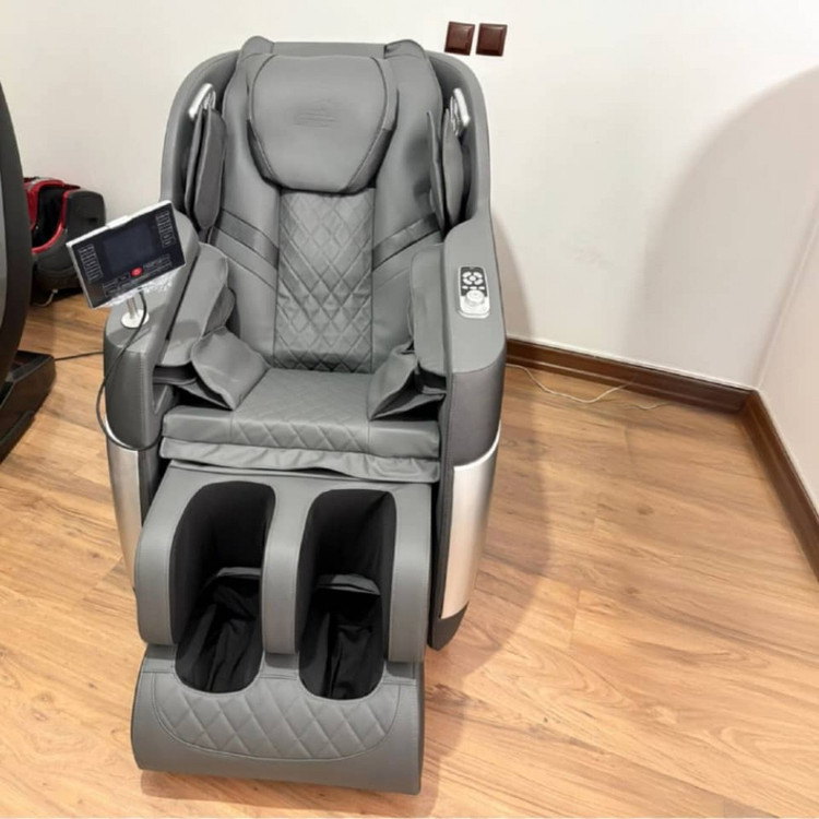 صندلی ماساژ لیرکن با طراحی ارگونومیک و تکنولوژی گرانش صفر مدل Leercon LEK-988L17