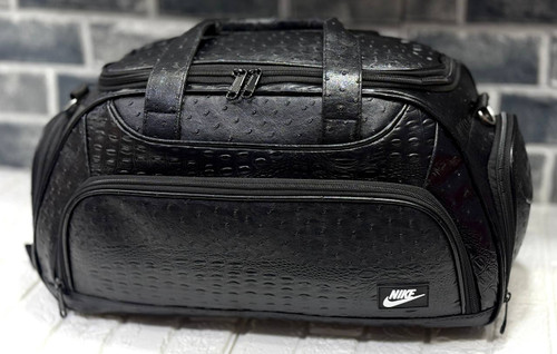 ساک طرح چرم سه کاره نایک و جردن با جنس دراگون با قابلیت کوله شدن و دارای جا کفشی کد ٢١۳