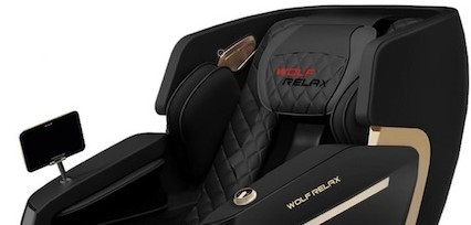 صندلی ماساژور برند ولف ریلکس با ماساژ 4 بعدی و ریل 143 سانتی متری برای ماساژ کل بدن مدل WOLFRELAX A082