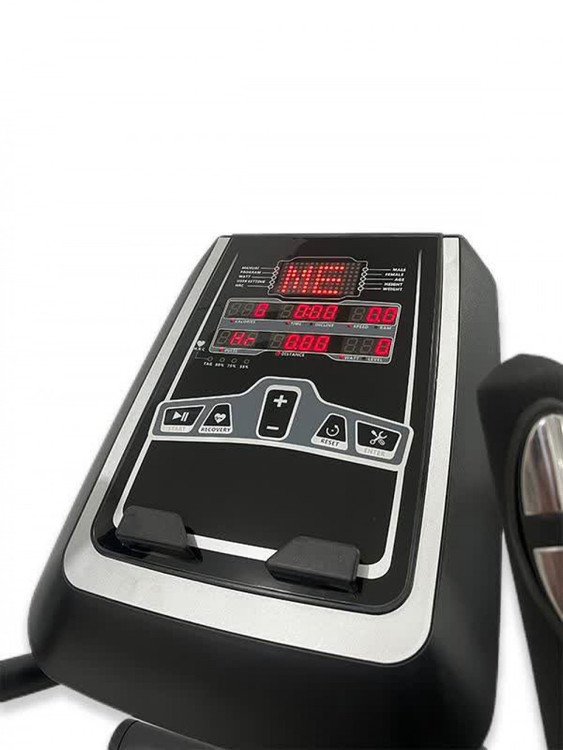 الپتیکال پرقدرت باشگاهی برند آیرون لایف با تحمل وزن 180 کیلوگرم و 32 سطح مقاومت قابل تنظیم مدل Iron 4000