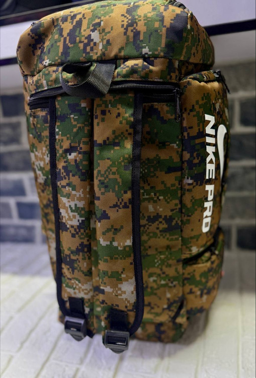 ساک پارچه ای سه کاره تفکیکی نایک چریکی کد 115 با قابلیت تبدیل به کوله