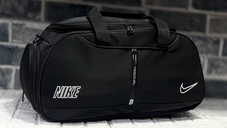 ساک ورزشی طرح چرم زیپ وسط جا کفشی دار با آستر خارجی نایک با کد محصول ۲۰۹