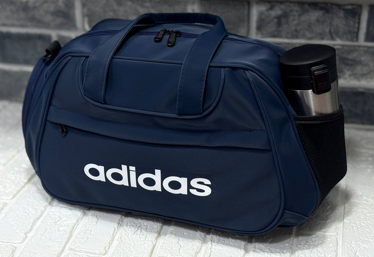 ساک طرح چرم مثلثی آدیداس دارای جا کفشی و جا شیکری کد ۲۰۴