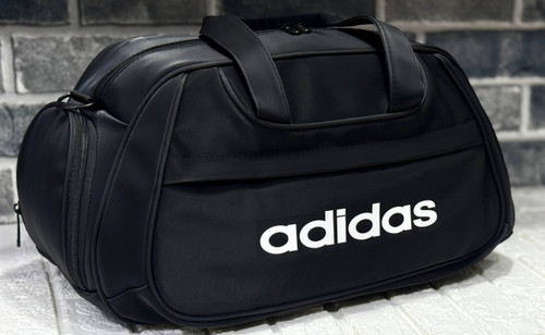 ساک طرح چرم مثلثی آدیداس دارای جا کفشی و جا شیکری کد ۲۰۴