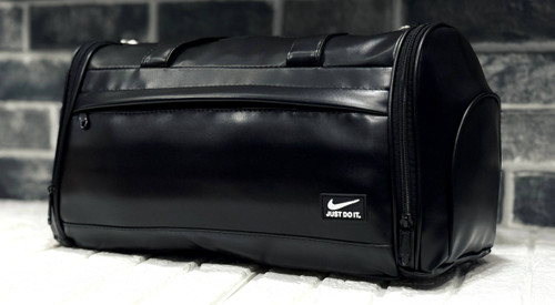 ساک طرح چرم زیپ جلو مخفی نایک ژله ای بهمراه جا کفشی و آستر خارجی کد ۲۱۰