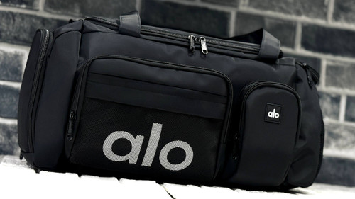 ساک ورزشی پارچه ای سه کاره برند الو ضد آب با قابلیت کوله شدن و جا موبایلی دار کد ۱۱۵