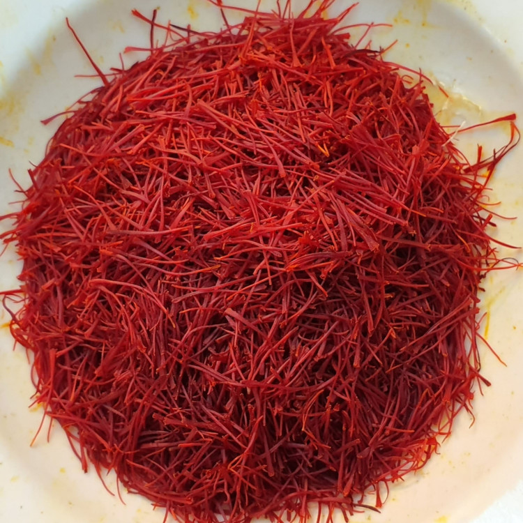 زعفران با وزن ۲ مثقال (۹/۲ گرم) درجه یک صادراتی ممتاز قائنات